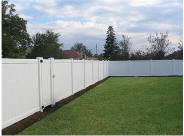 草坪圍擋的主要作用和施工步驟